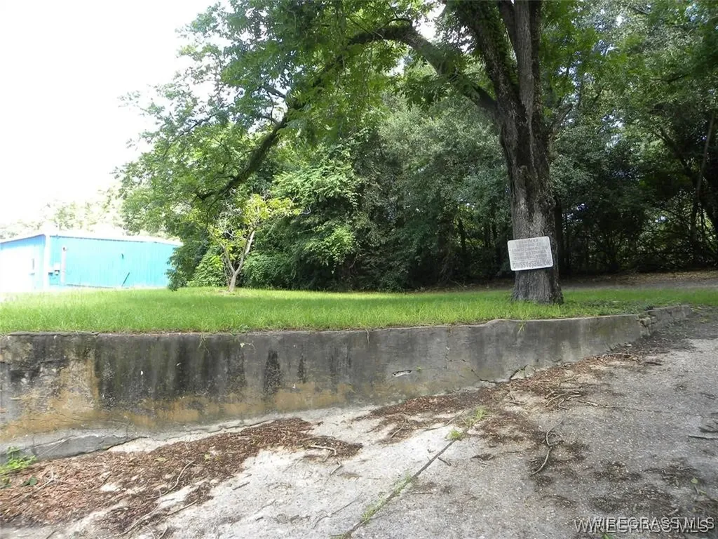 425 Glover Avenue Enterprise AL 36330