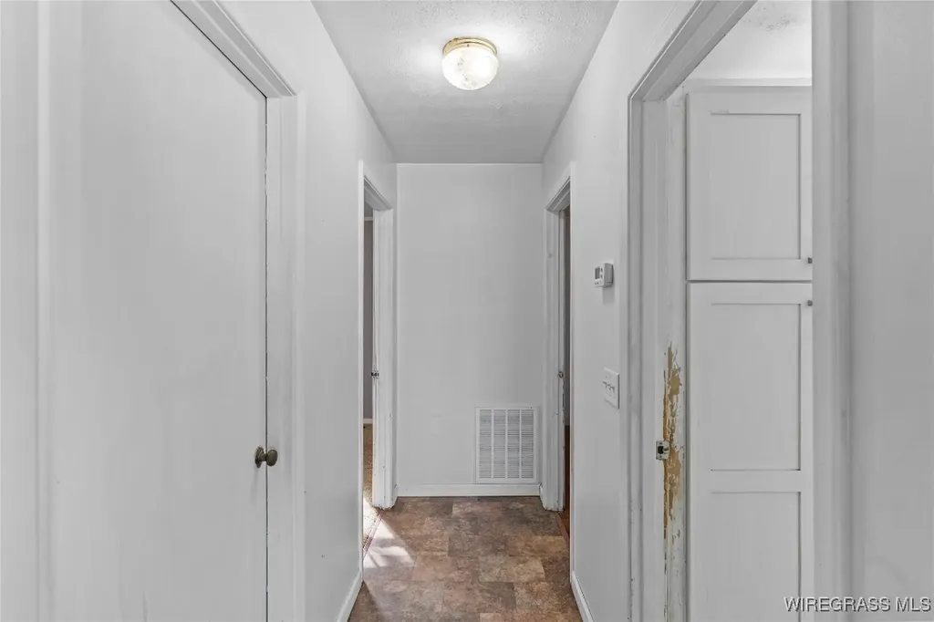 245 W Main Street Daleville AL 36322