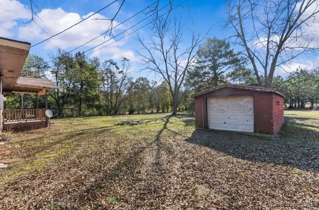 245 W Main Street Daleville AL 36322