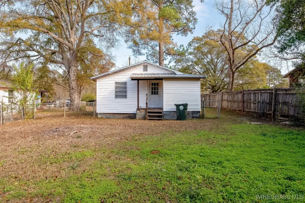 515 Mock Street Andalusia AL 36420