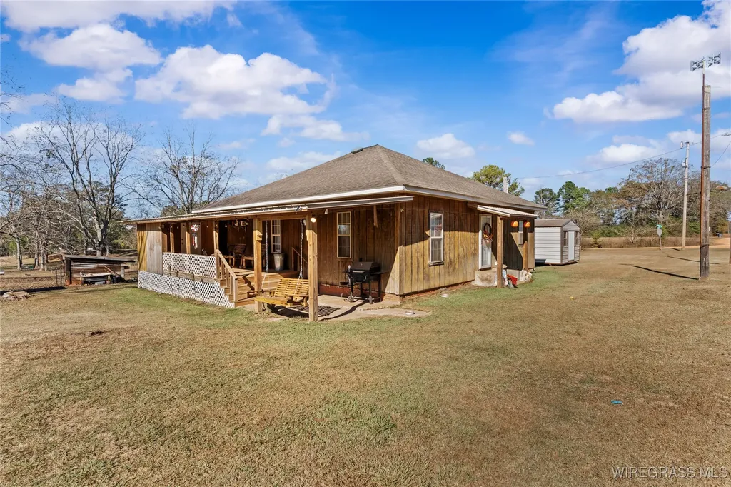 31077 Johnson Street Andalusia AL 36421