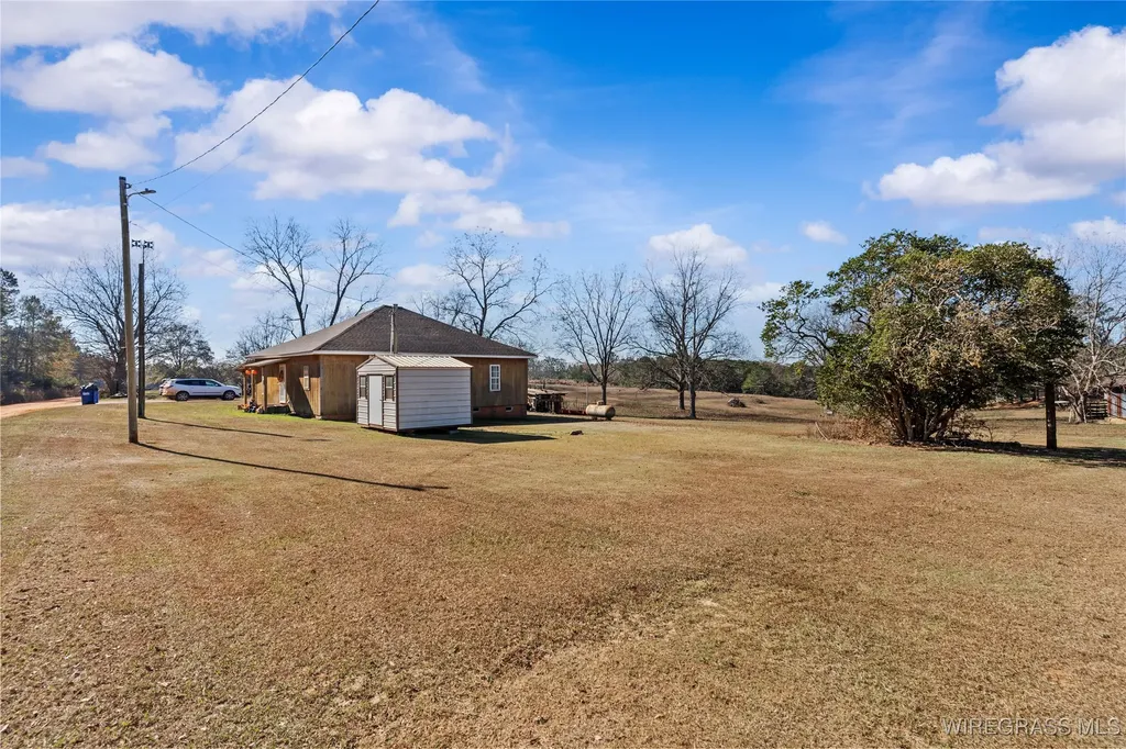 31077 Johnson Street Andalusia AL 36421