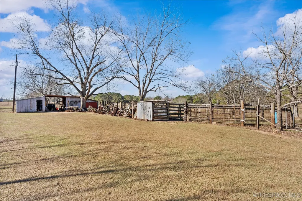 31077 Johnson Street Andalusia AL 36421