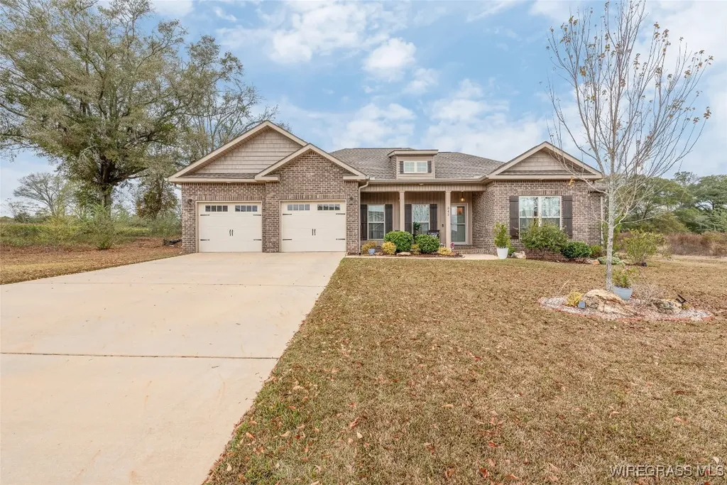 341 County Road 758 Enterprise AL 36330