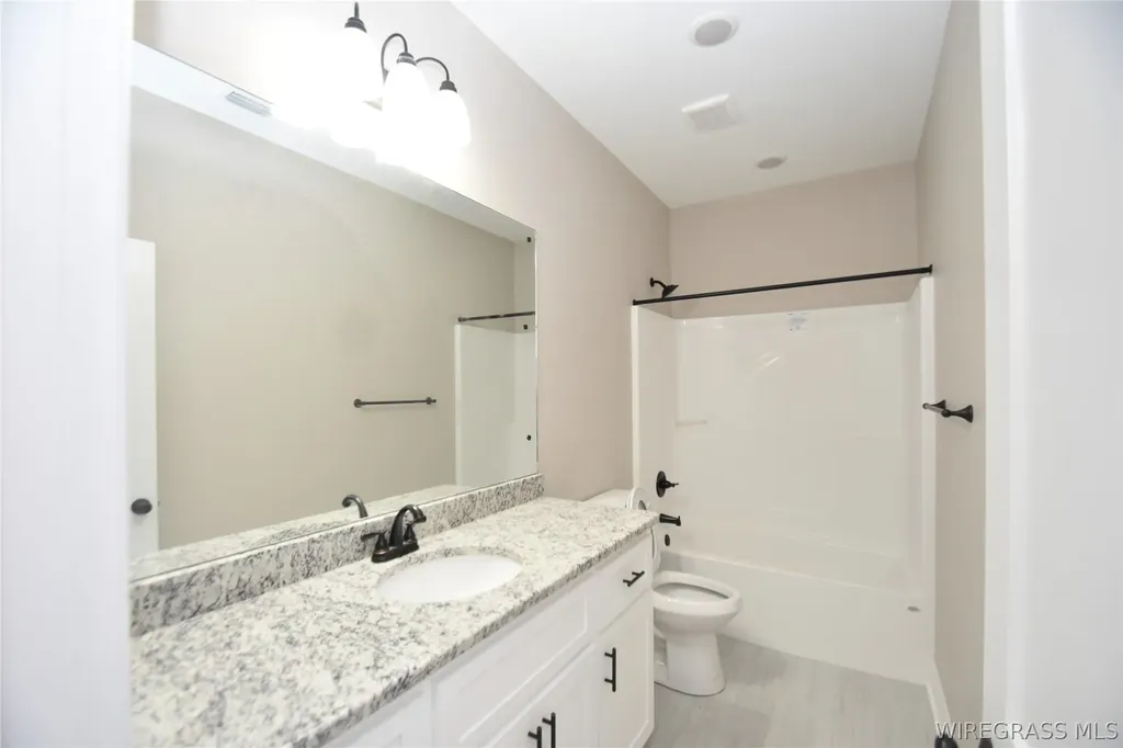 5150 Judge Logue Road Newton AL 36352