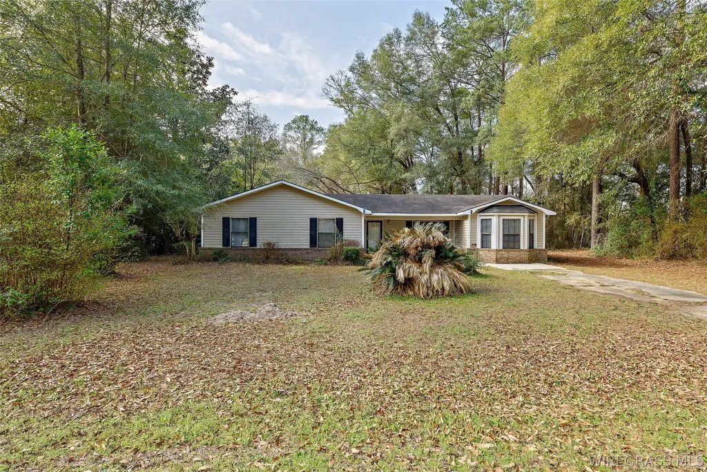 804 Old Newton Road Daleville AL 36322