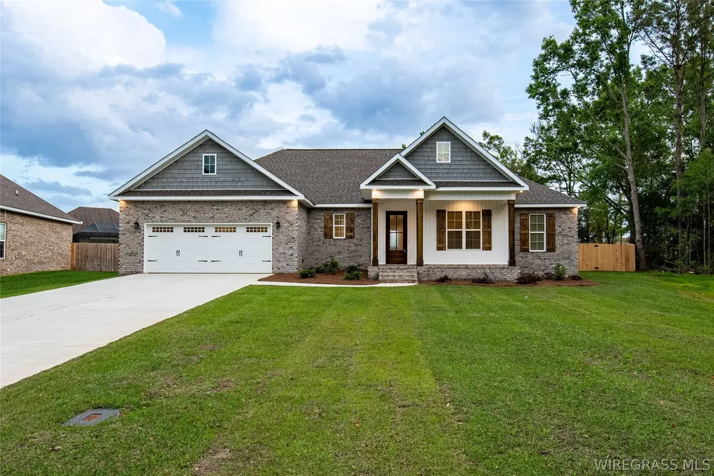 109 Loblolly Lane Enterprise AL 36330