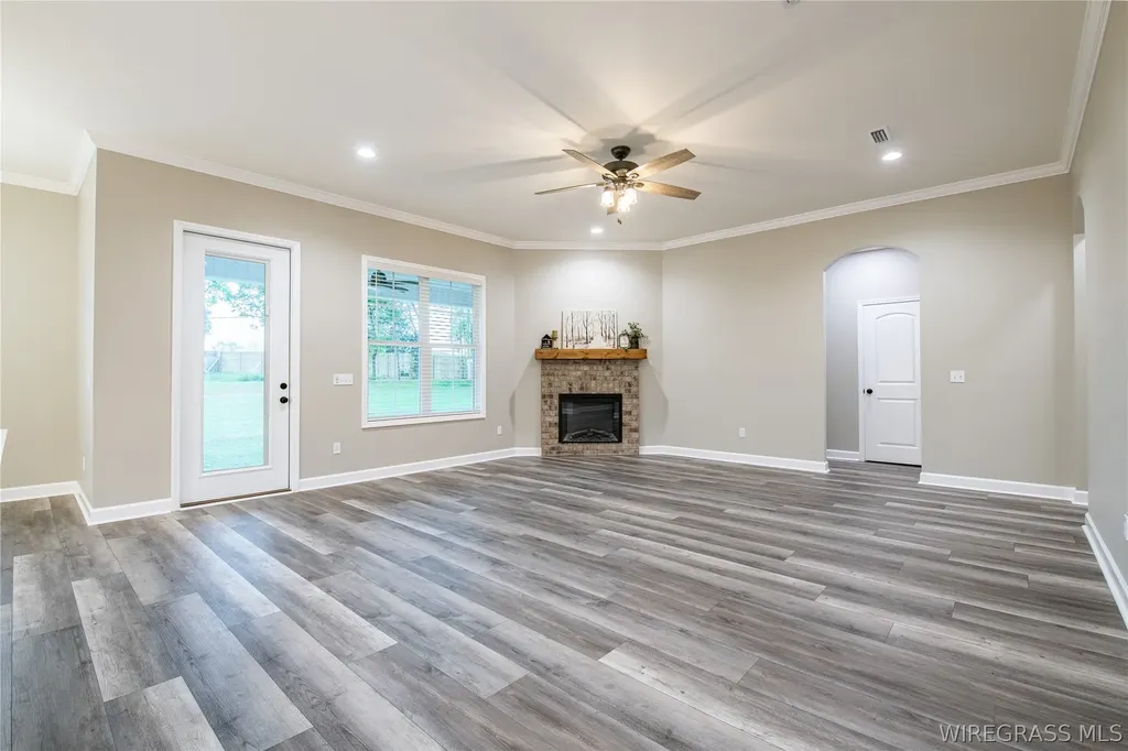 109 Loblolly Lane Enterprise AL 36330