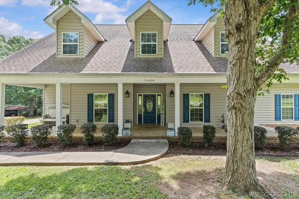 1604 County Road 601 Enterprise AL 36330
