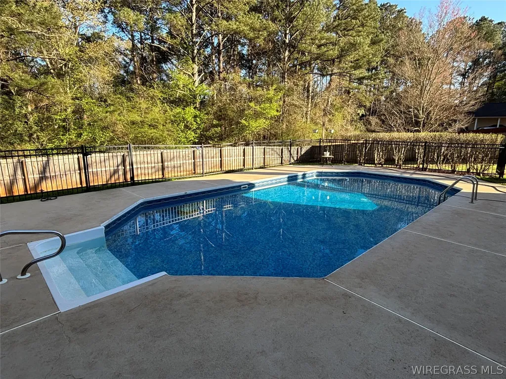 1604 County Road 601 Enterprise AL 36330