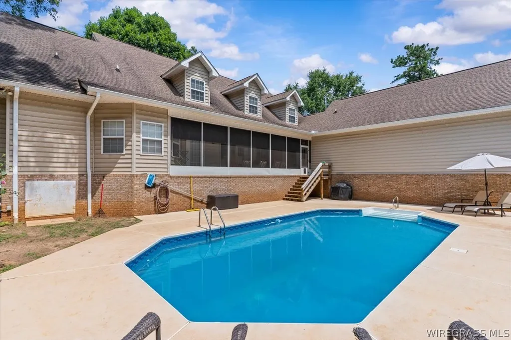 1604 County Road 601 Enterprise AL 36330