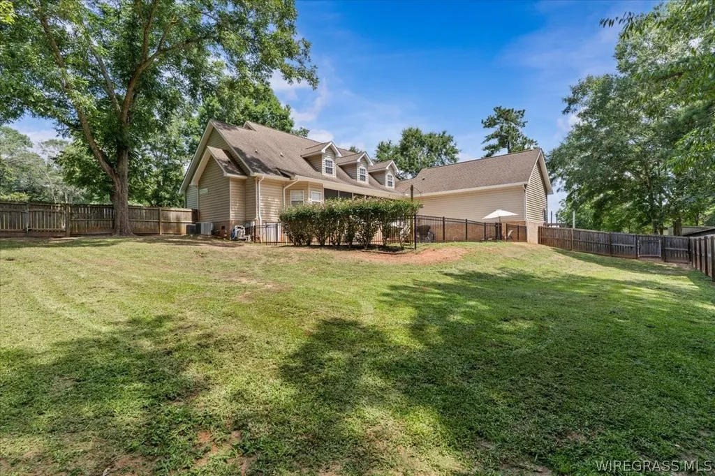 1604 County Road 601 Enterprise AL 36330