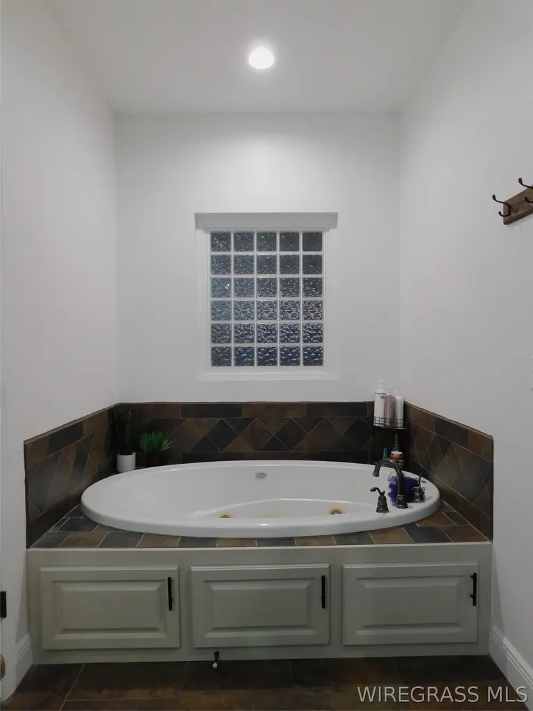 17576 Enoch Road Andalusia AL 36421