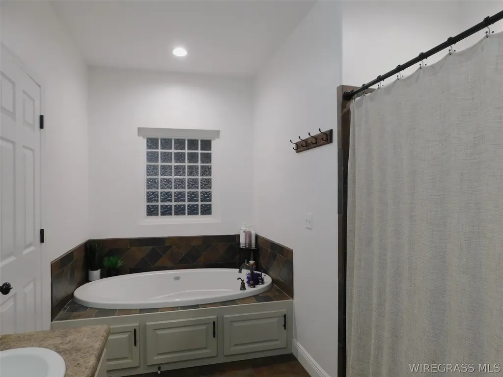 17576 Enoch Road Andalusia AL 36421