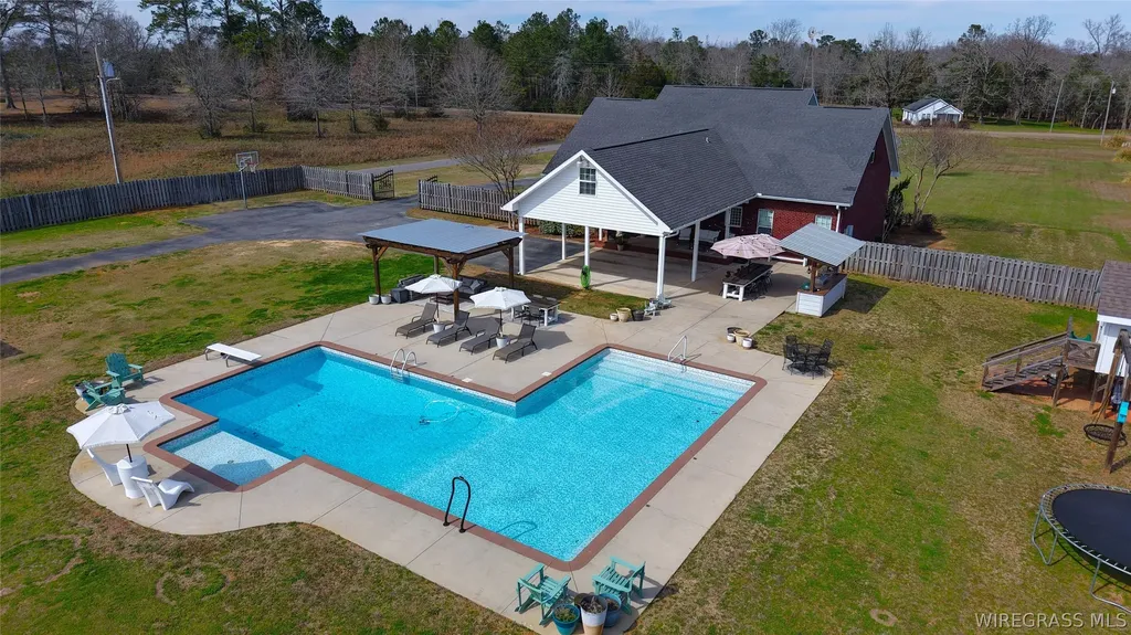 17576 Enoch Road Andalusia AL 36421