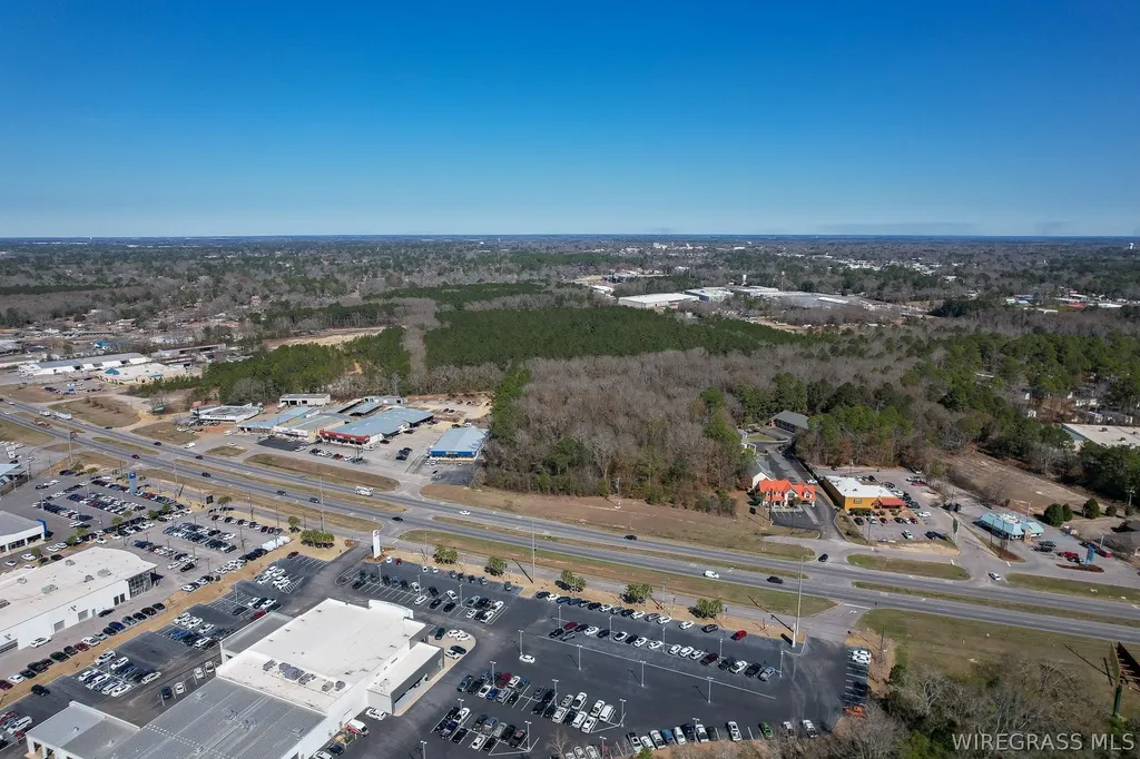 0 Ross Clark Circle Dothan AL 36301