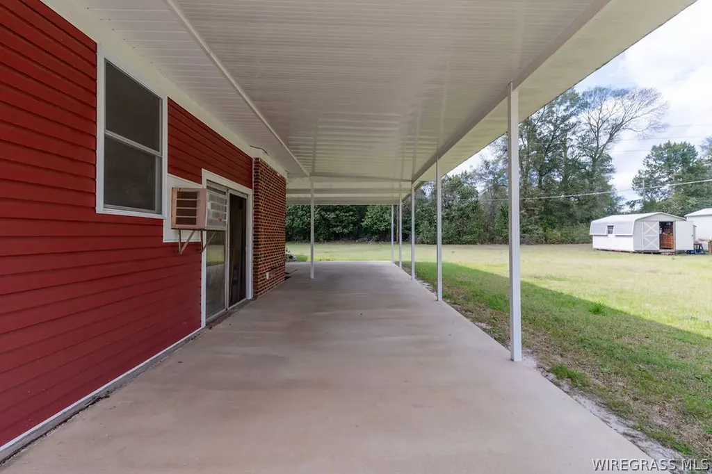 1051 Morrow Avenue Elba AL 36323