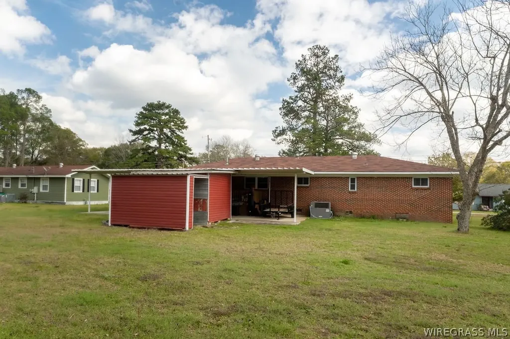 1051 Morrow Avenue Elba AL 36323