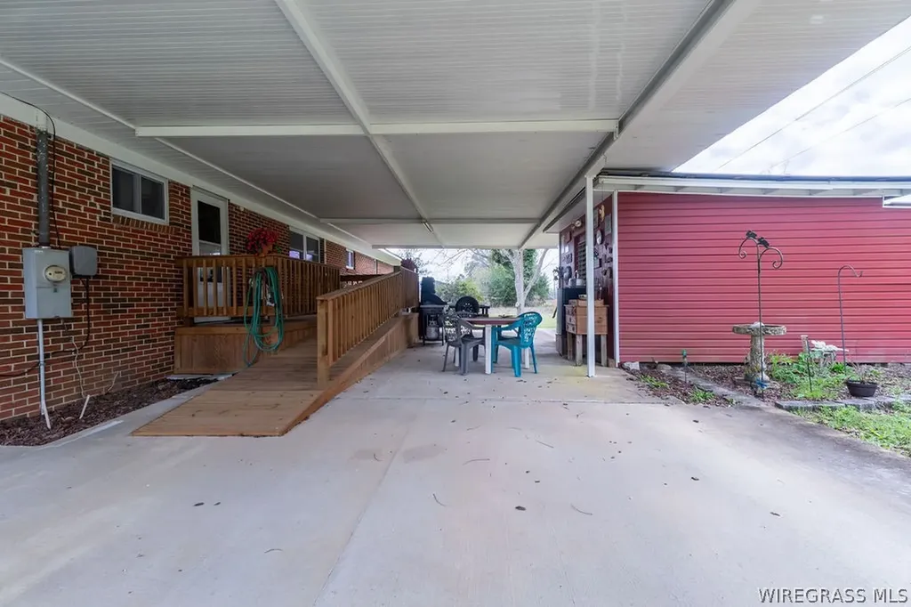 1051 Morrow Avenue Elba AL 36323