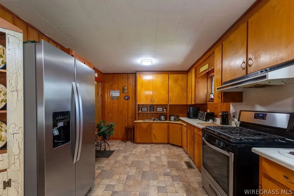 1051 Morrow Avenue Elba AL 36323