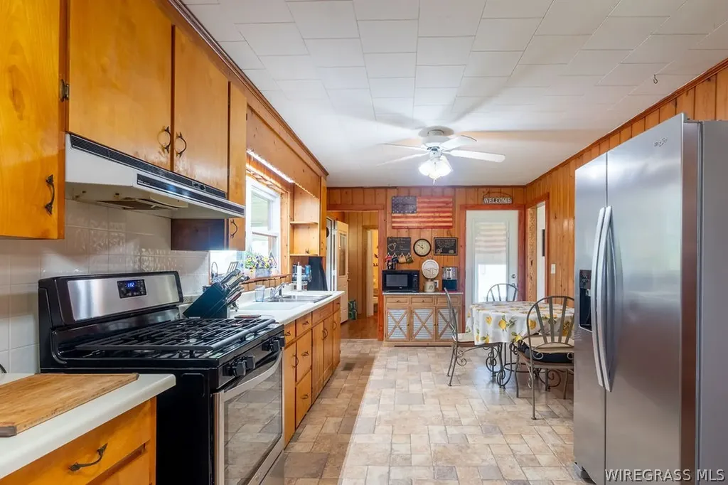 1051 Morrow Avenue Elba AL 36323