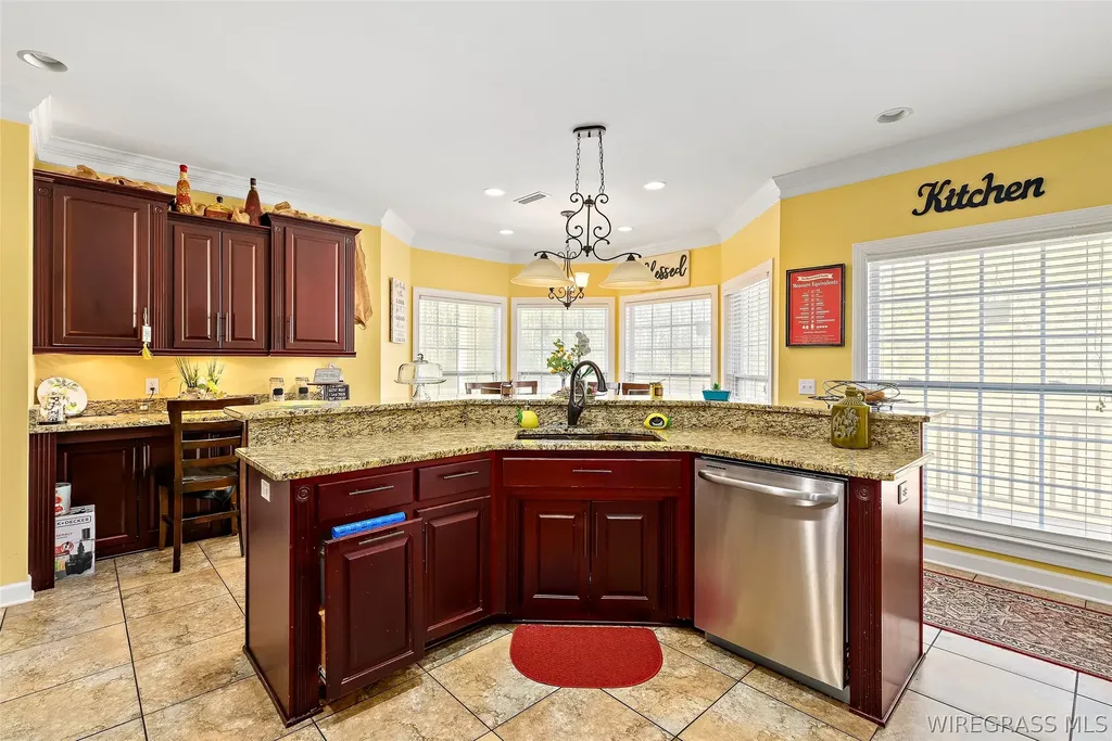 654 County Road 353 Elba AL 36323