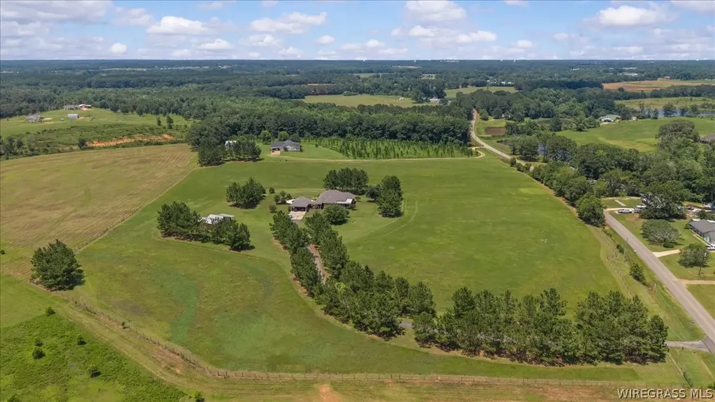 253 County Road 622 Enterprise AL 36330