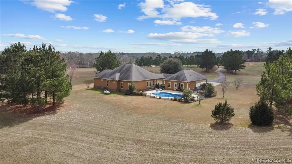 253 County Road 622 Road Enterprise AL 36330