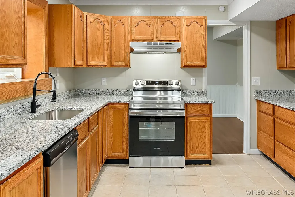 152 Gill Drive Ozark AL 36360