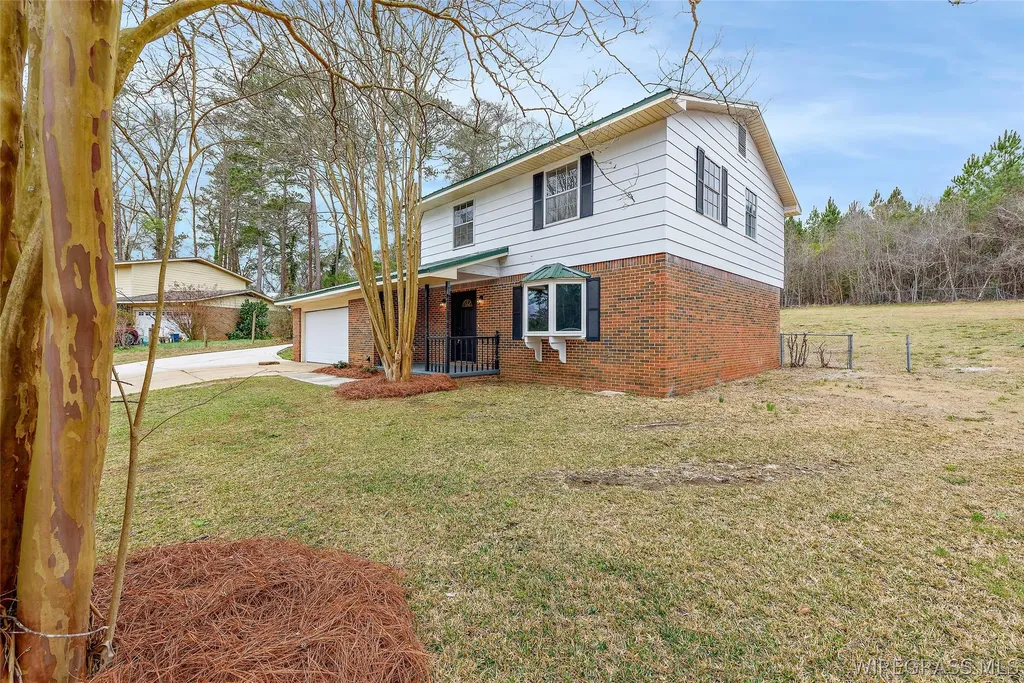 152 Gill Drive Ozark AL 36360