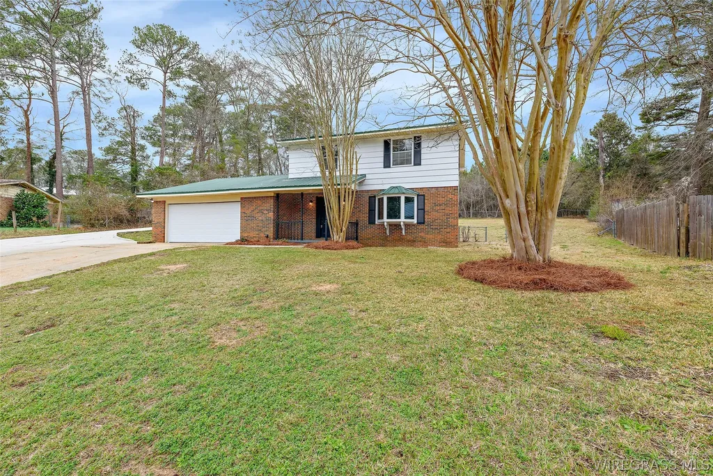 152 Gill Drive Ozark AL 36360
