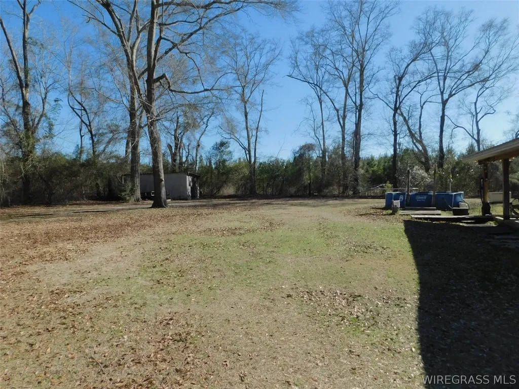 28584 Hammett Road Andalusia AL 36421