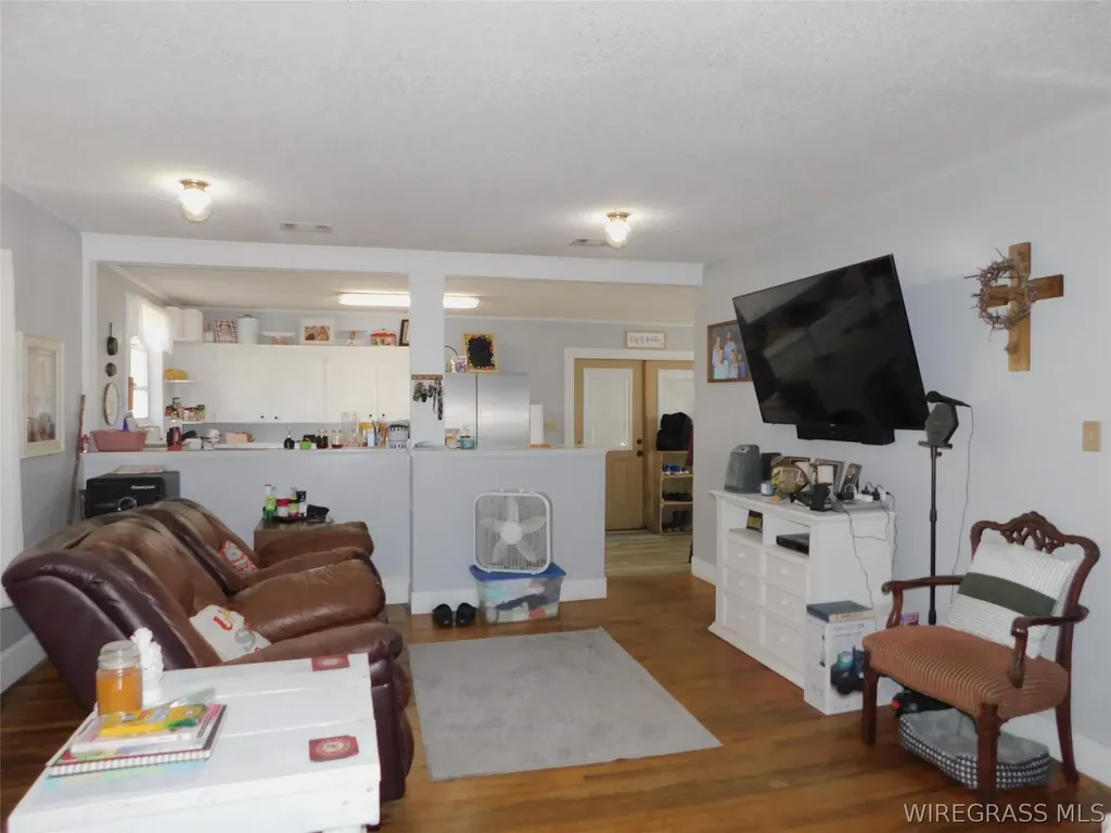 28584 Hammett Road Andalusia AL 36421