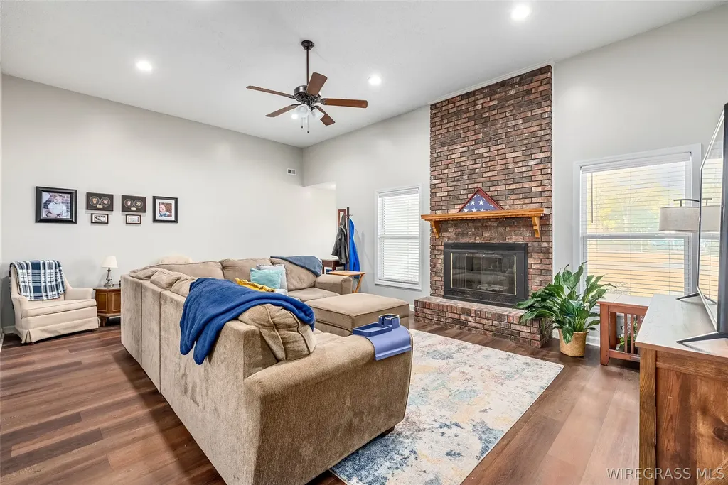 301 Candlewood Drive Enterprise AL 36330