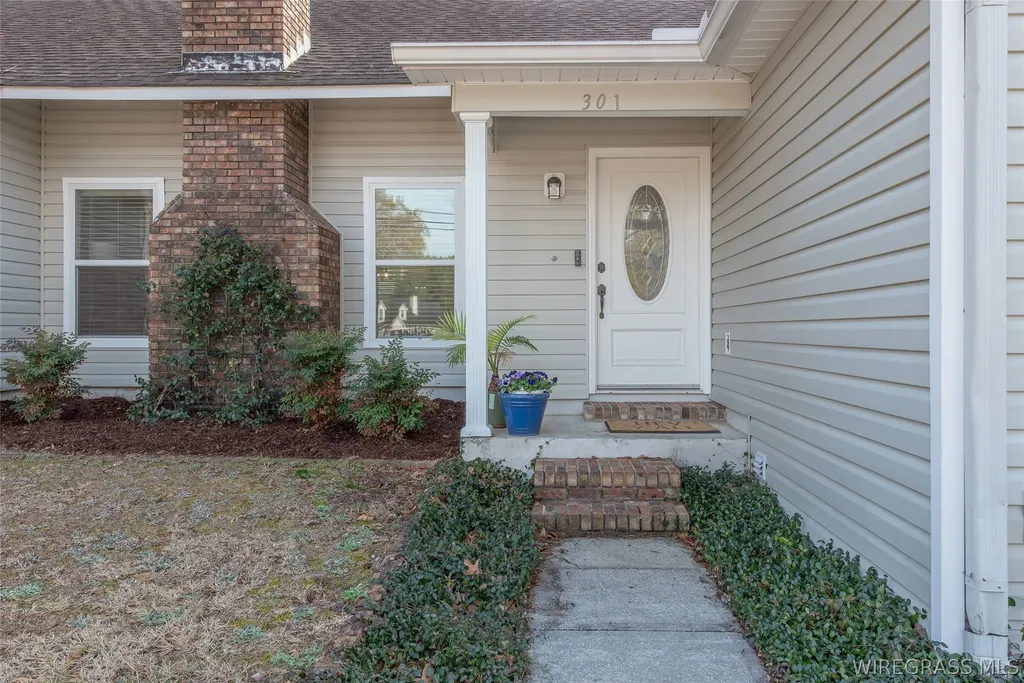301 Candlewood Drive Enterprise AL 36330