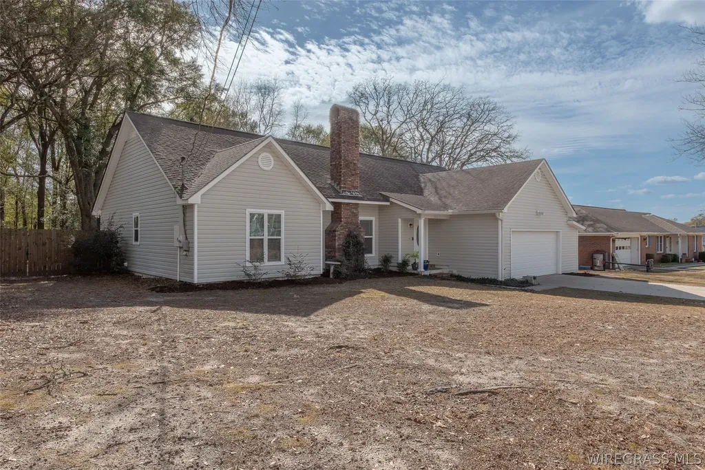 301 Candlewood Drive Enterprise AL 36330