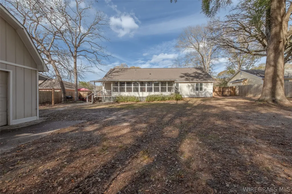 301 Candlewood Drive Enterprise AL 36330