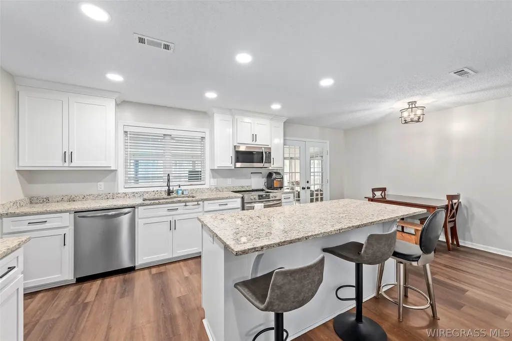 301 Candlewood Drive Enterprise AL 36330