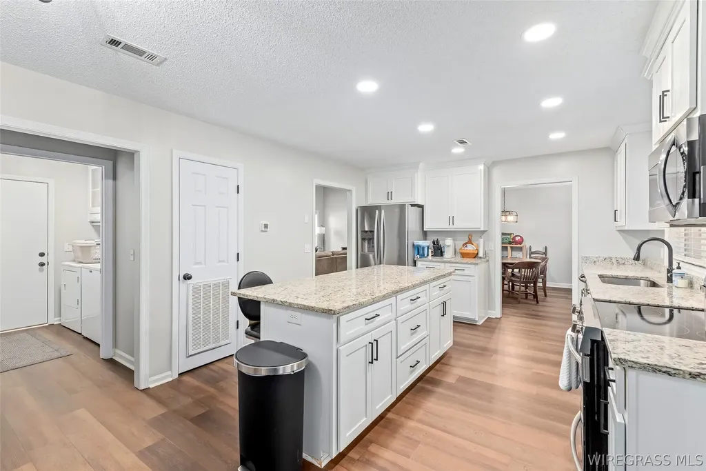 301 Candlewood Drive Enterprise AL 36330