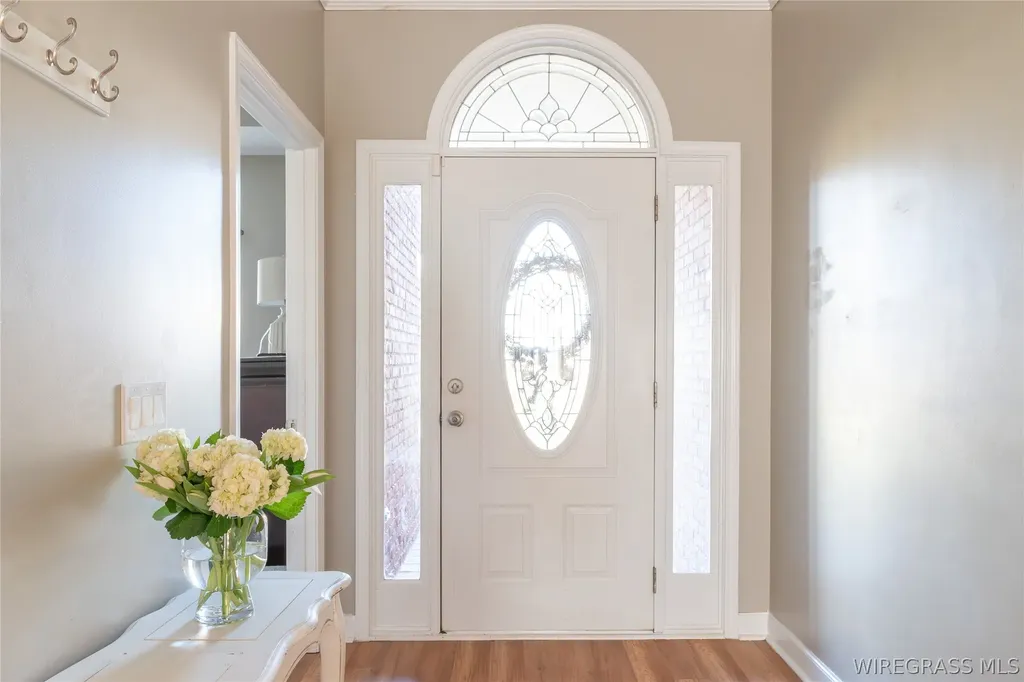 612 Frankfort Drive Dothan AL 36305