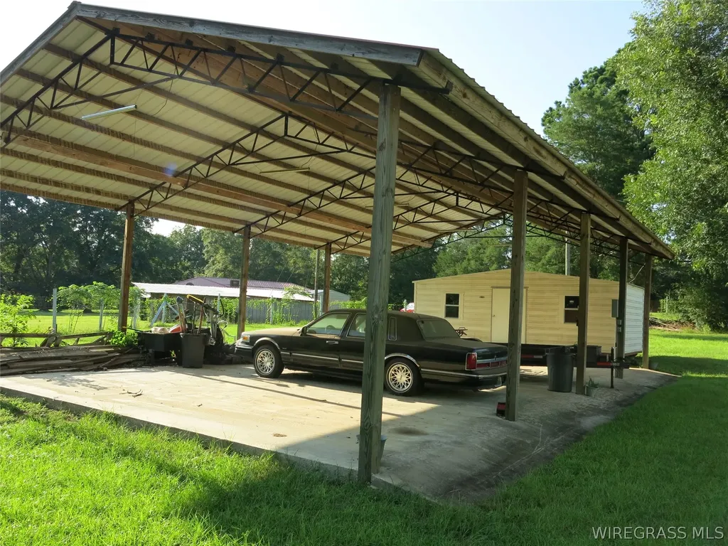 569 County Road 626 Enterprise AL 36330