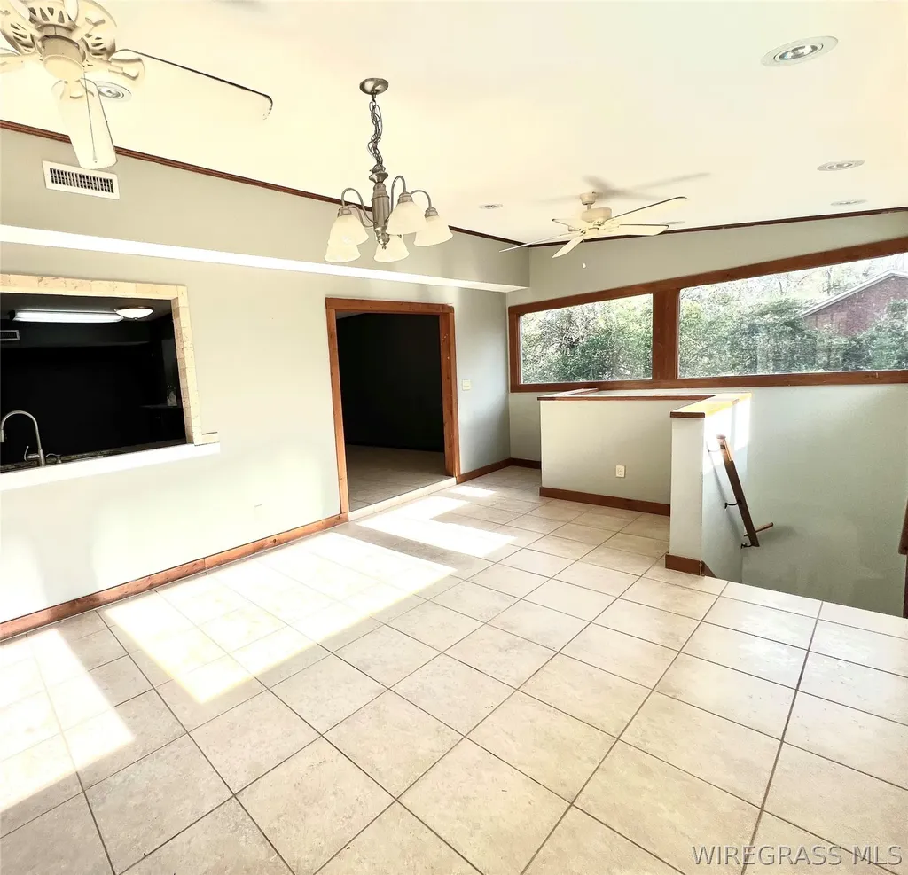 100 Brentwood Place Enterprise AL 36330