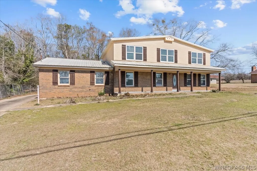 1403 E Park Avenue Enterprise AL 36330