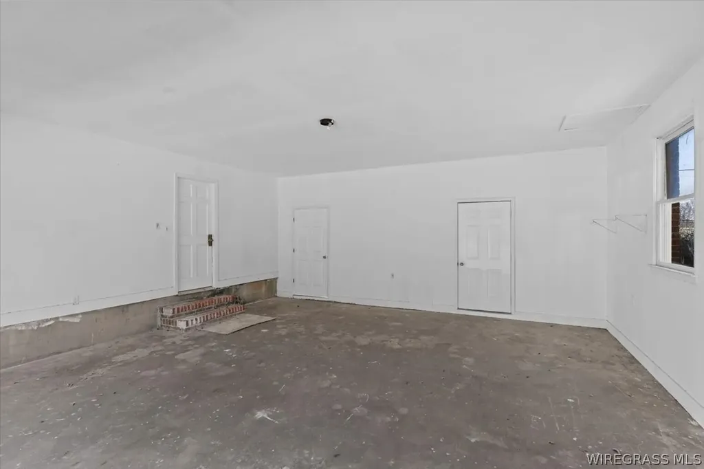 1403 E Park Avenue Enterprise AL 36330