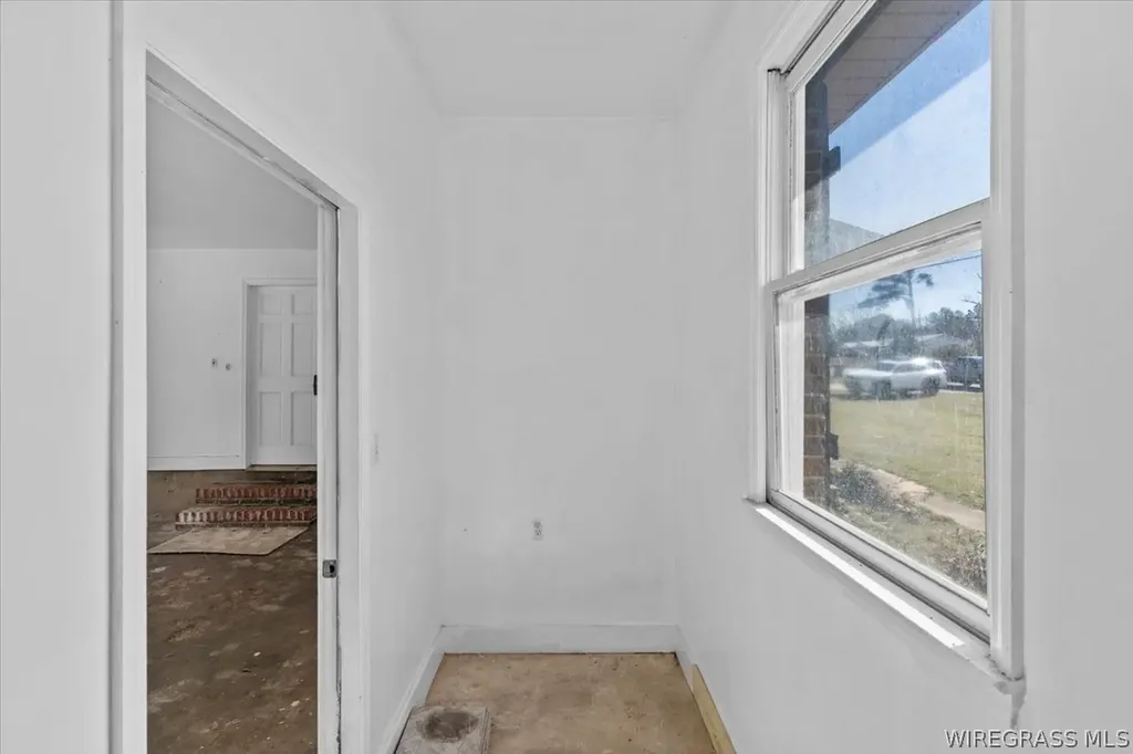 1403 E Park Avenue Enterprise AL 36330