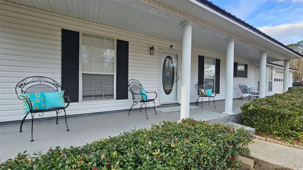 142 Whittle Hudson Road Ozark AL 36360