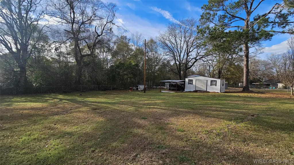 142 Whittle Hudson Road Ozark AL 36360