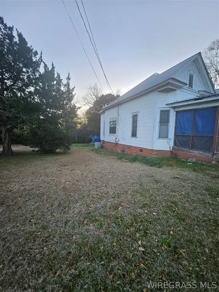 22718 7th Avenue Florala AL 36442