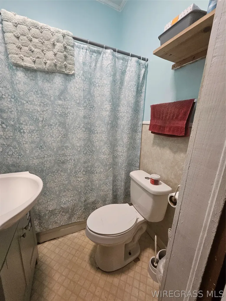 22718 7th Avenue Florala AL 36442