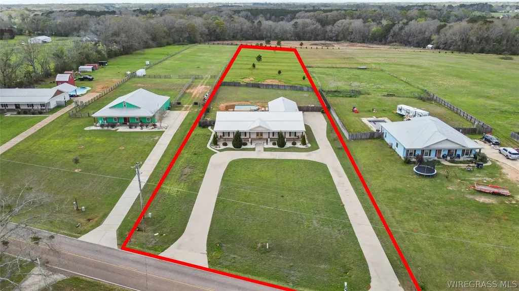 6417 County Road 708 Road Enterprise AL 36330